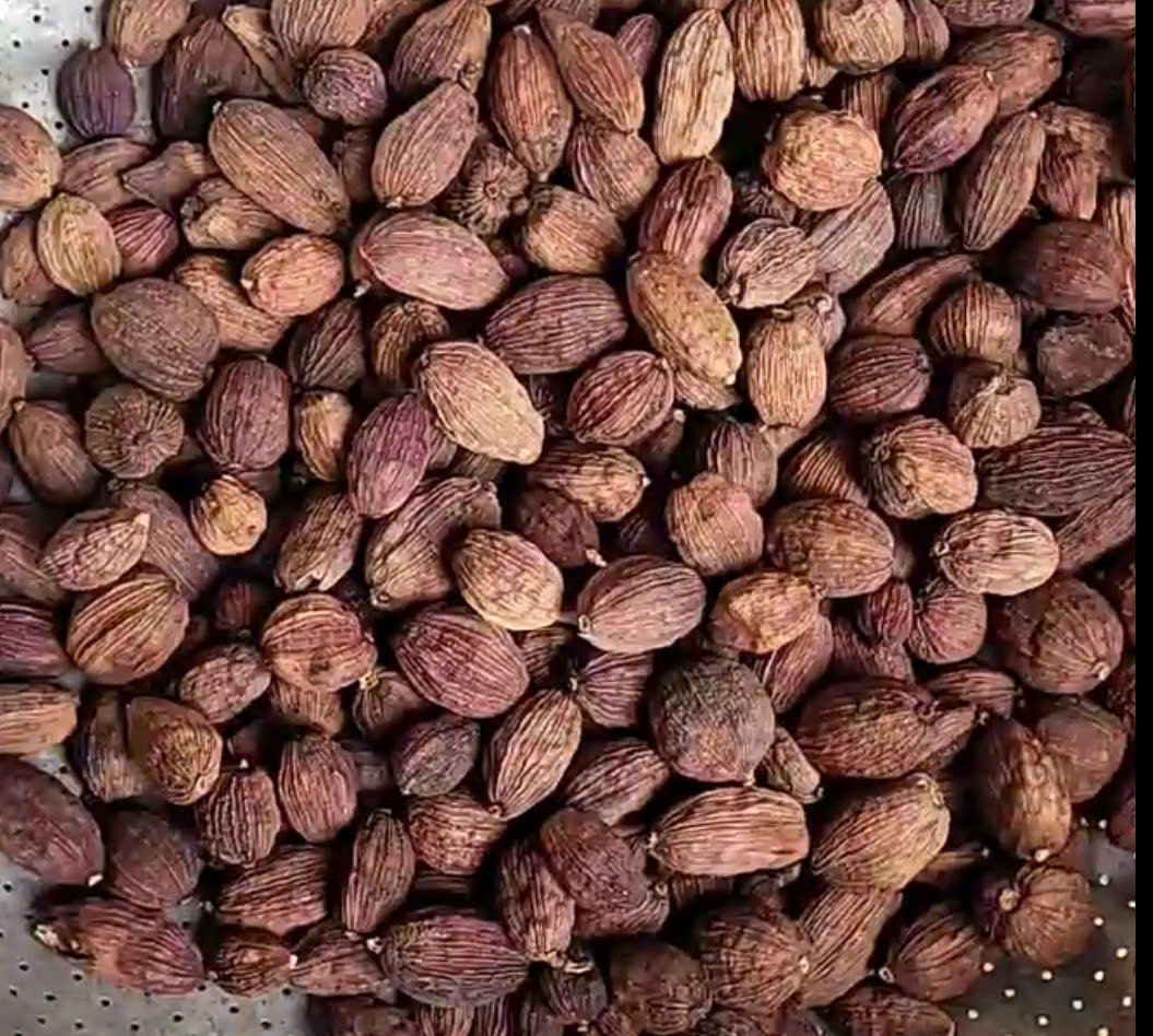 Black Cardamom product